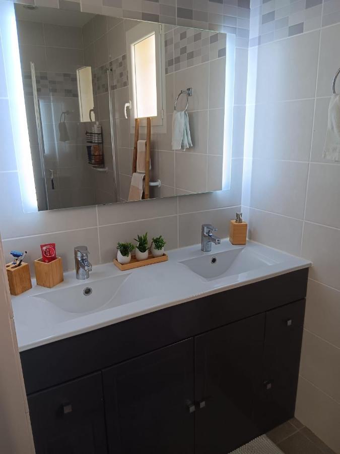Appartement Chambre Cosy Non Fumeur à Châteaurenard Extérieur photo